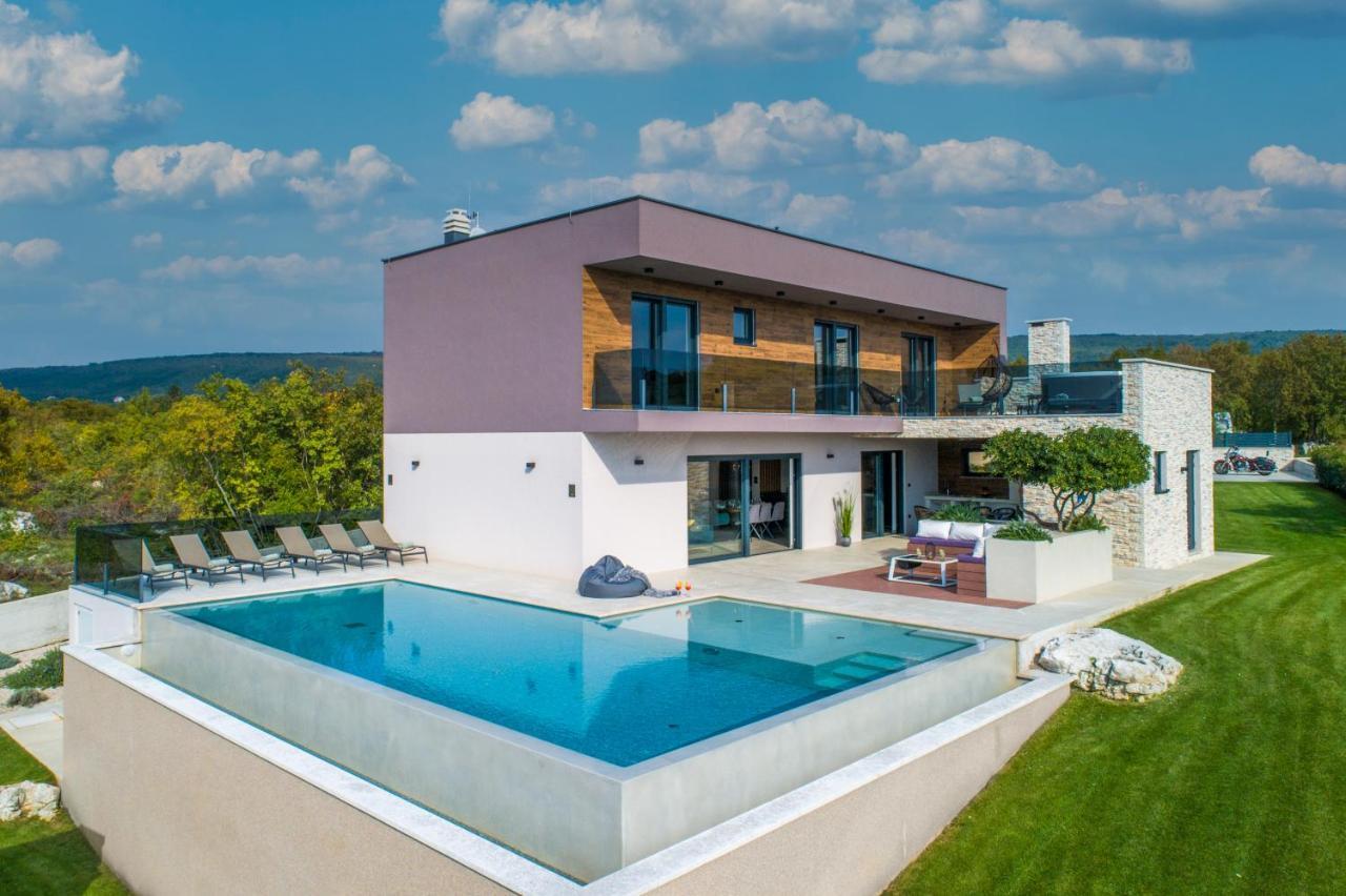 Villa Memory Raša Buitenkant foto