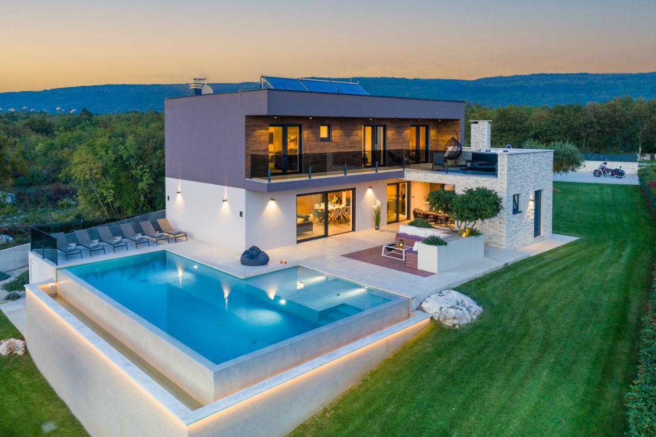 Villa Memory Raša Buitenkant foto
